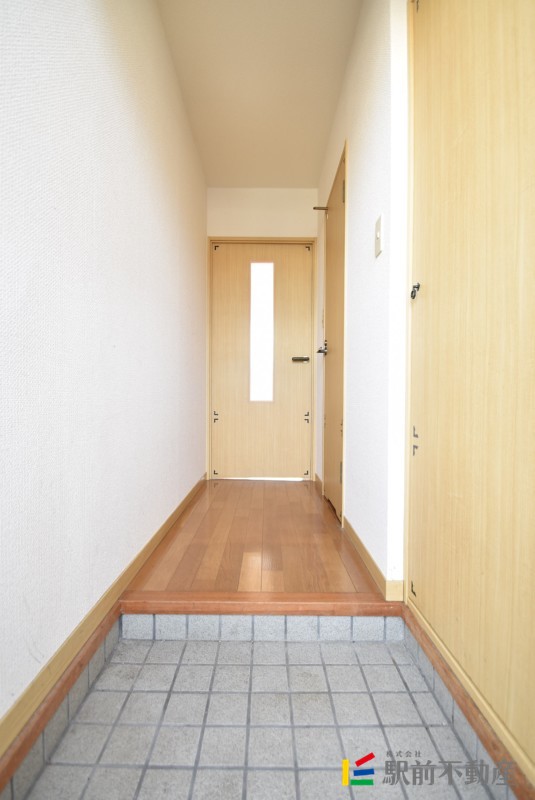玄関　※同タイプ別部屋