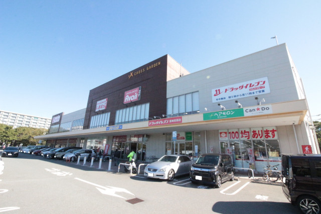 ショッピングセンター　クロスガーデン箱崎宮前（ショッピングセンター）まで600m
