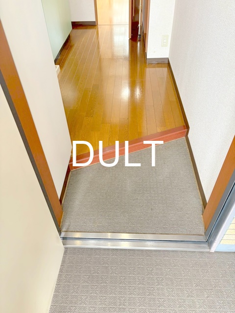 玄関　玄関です。