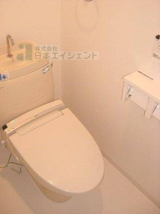 トイレ　トイレ