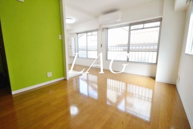 居室・リビング　洋室のお部屋です。