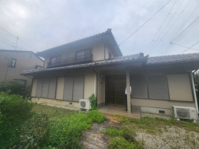 神出町小束野貸家