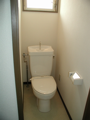 【仙台市青葉区中山のアパートのトイレ】