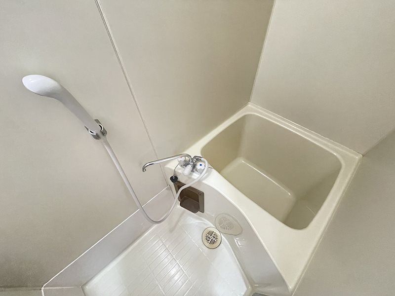 バス・シャワールーム　※写真は別号室のものです。