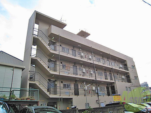 建物外観　三ノ宮駅徒歩６分です