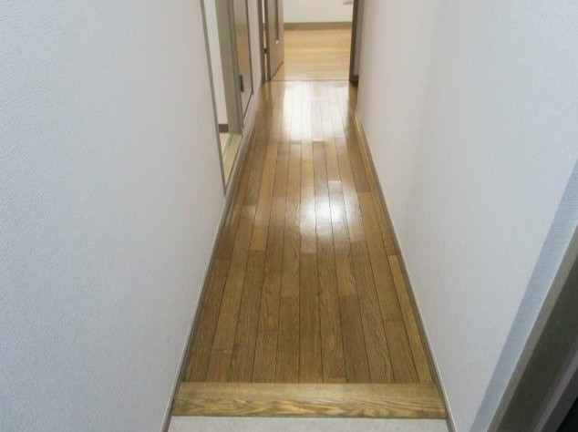 玄関　玄関部分