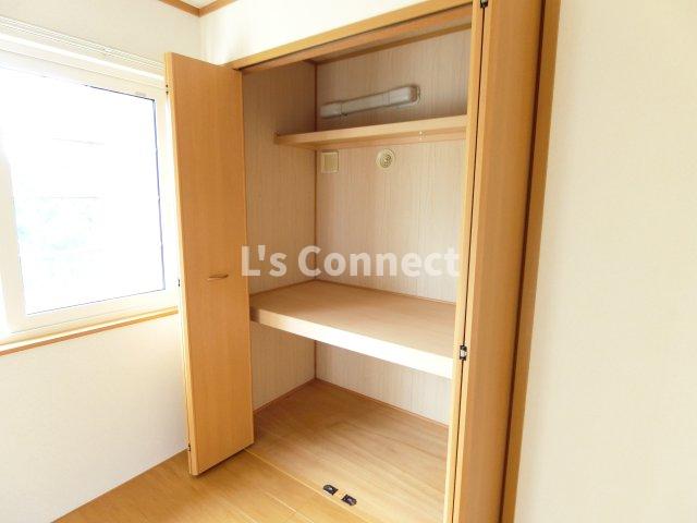 収納　全部屋に収納付き。