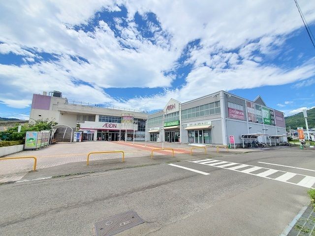 【柴田郡柴田町大字船岡のアパートのショッピングセンター】