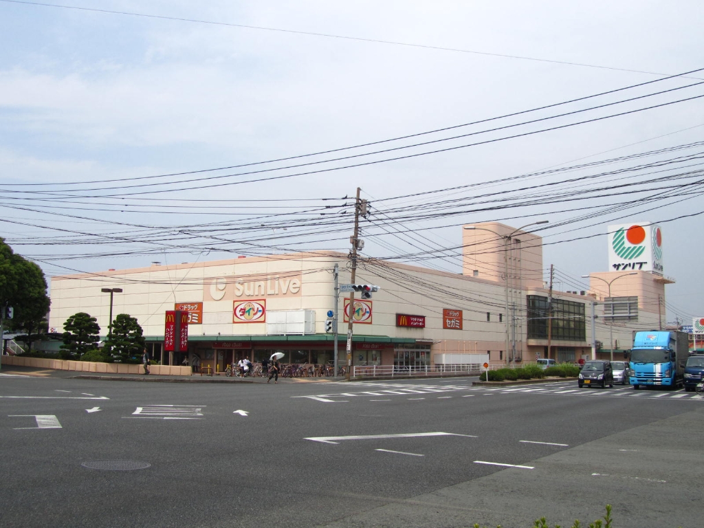 【北九州市八幡西区大膳のアパートのスーパー】