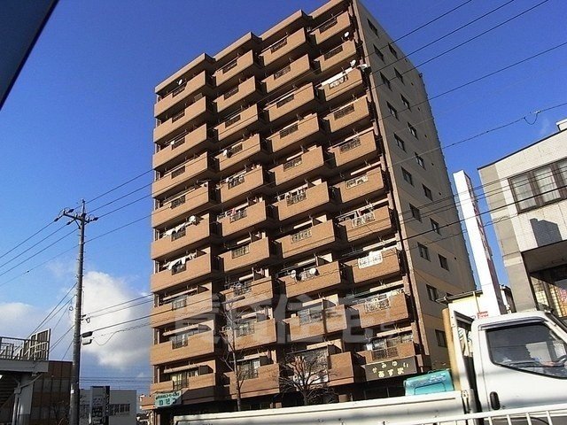 レジデンス南川の建物外観