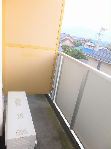 バルコニー　洗濯物を外干しできます