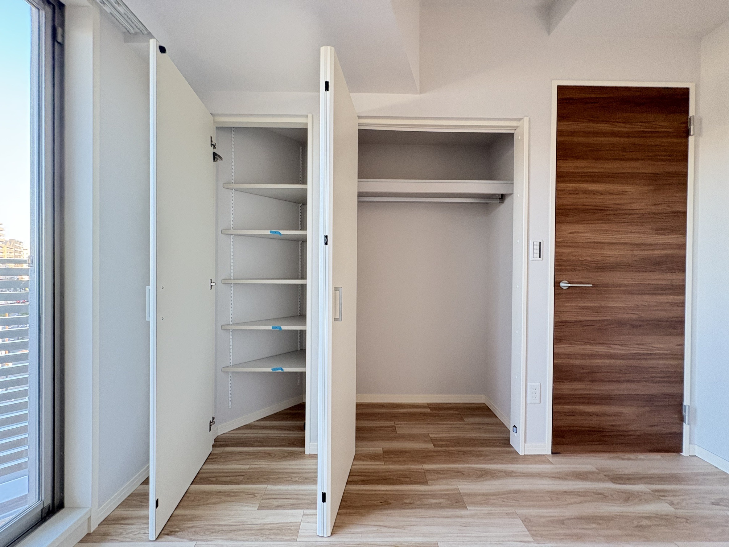 収納　※同じ間取り別部屋の写真です