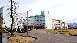 【Ｍｏｎｔ　ｂｌａｎｃ四ツ葉町の中学校】