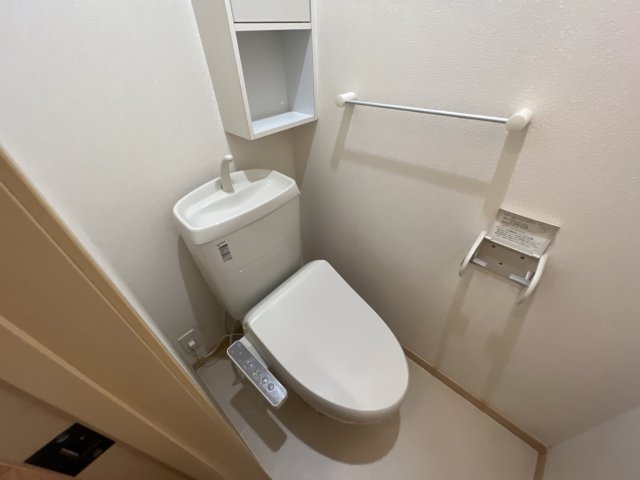 パッソ神田IIのトイレ写真