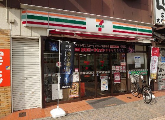 コンビニ　セブンイレブン広島中央郵便局前店（コンビニ）まで157m
