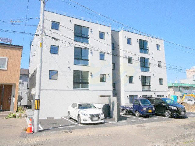 建物外観　人気のデザイナーズのお部屋です♪ガス料金上限制で光熱費お得♪