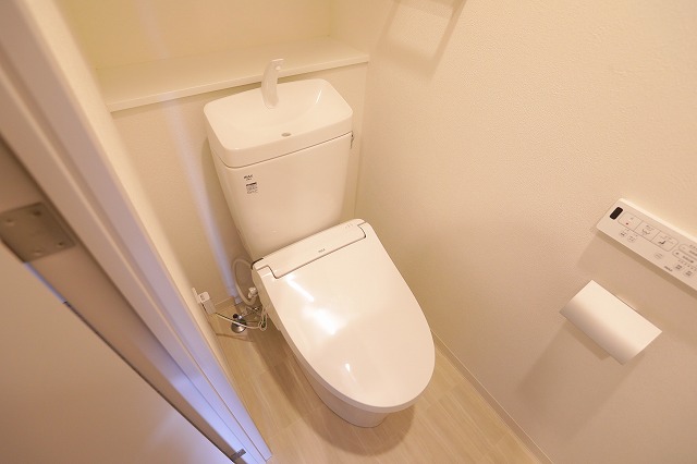 トイレ　トイレ