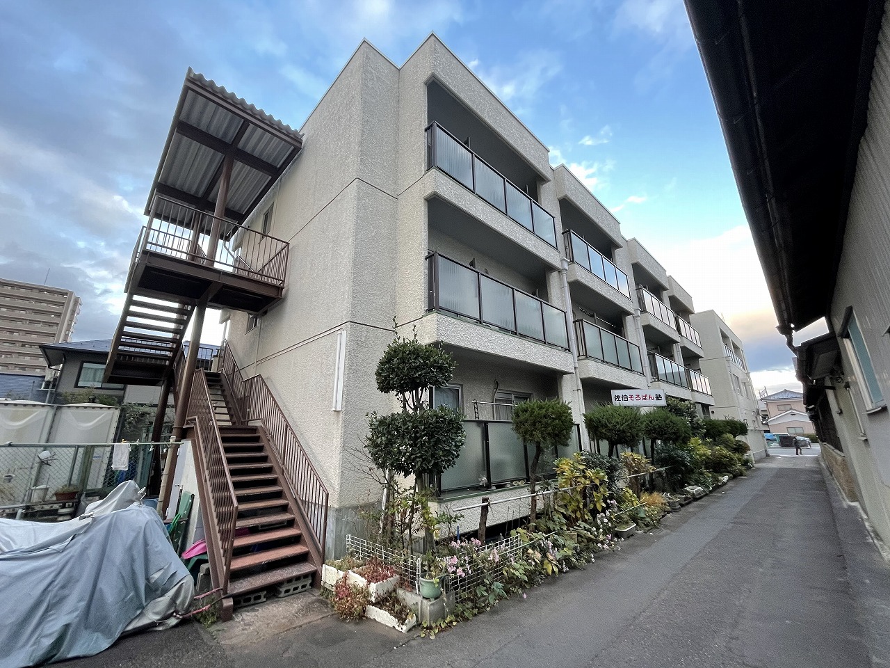 建物外観