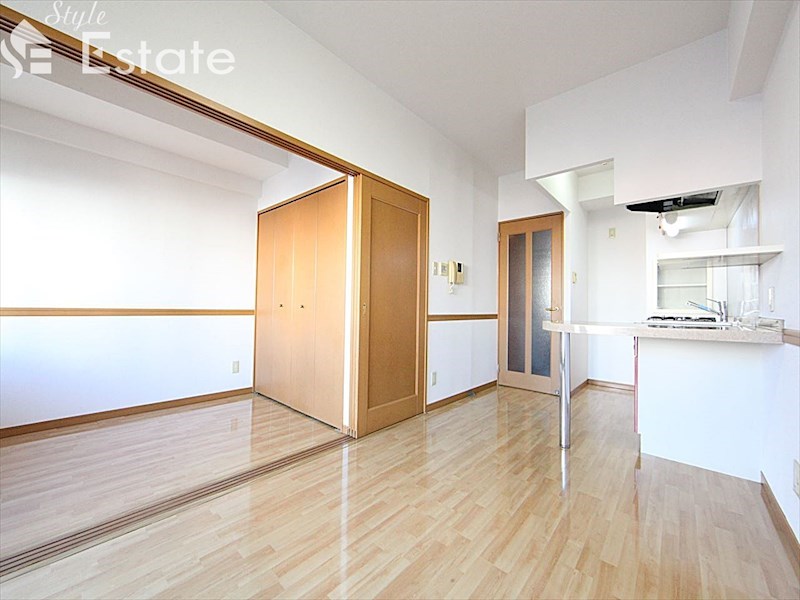 居室・リビング　内装