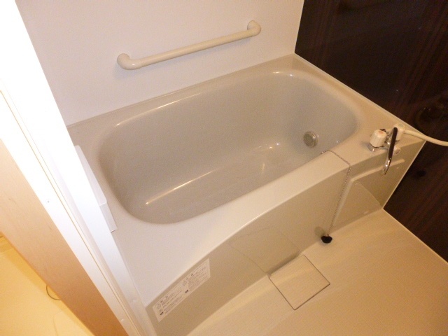 バス・シャワールーム　追い焚きバス