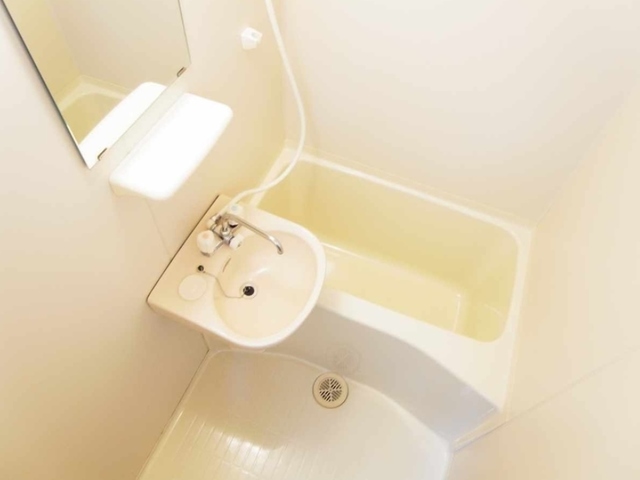 バス・シャワールーム　同仕様写真