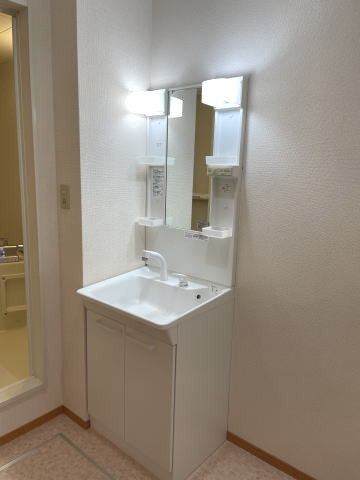 洗面設備　同仕様