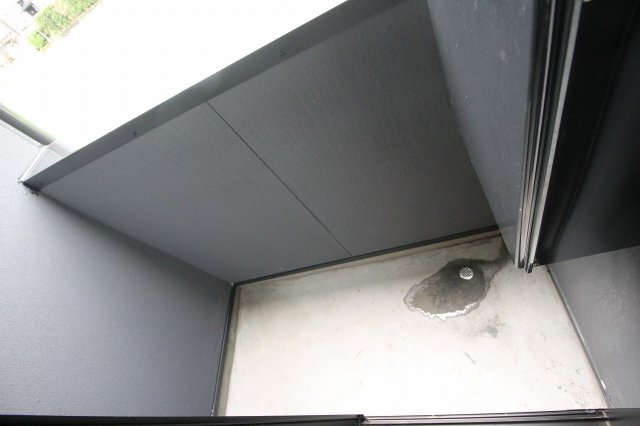 バルコニー　バルコニーがあります