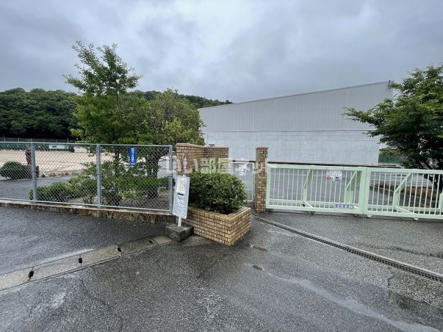 小学校　吉永小学校（小学校）まで696m