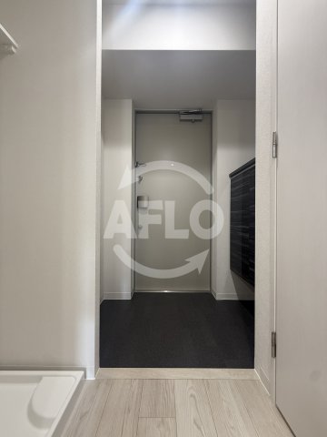 玄関　GLUCK MAISON S-SAKAI XVI　玄関