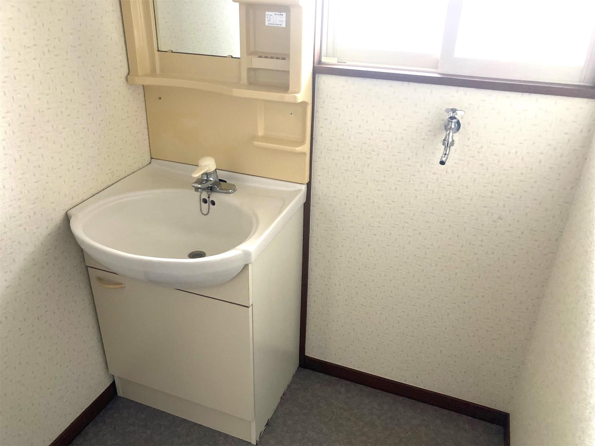 洗面設備　洗面化粧台