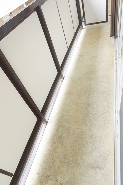 バルコニー　バルコニーには洗濯物が干せます♪