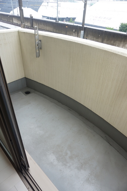 バルコニー　★バルコニーには洗濯物を干していただけます★