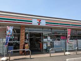 コンビニ　セブンイレブン世田谷南烏山2丁目店（コンビニ）まで337m