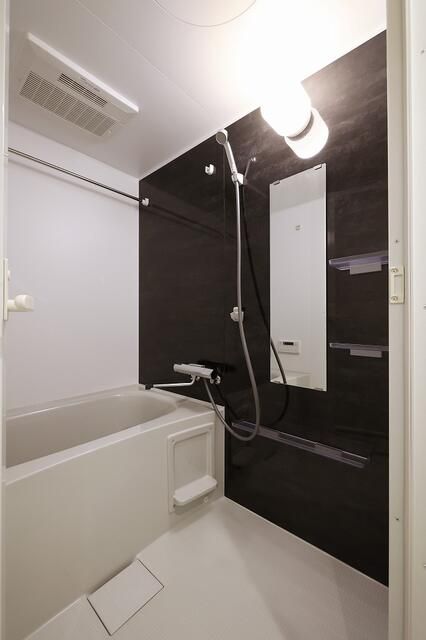 バス・シャワールーム　日々の暮らしに欠かせないお風呂です