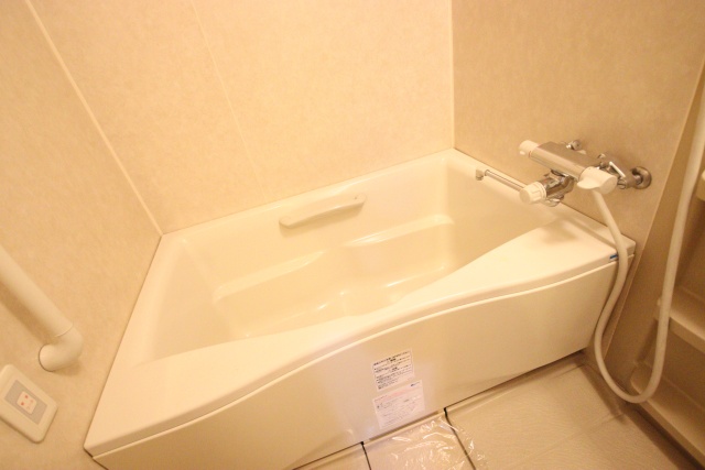 バス・シャワールーム　※別号室の参考写真のため、現況優先です。