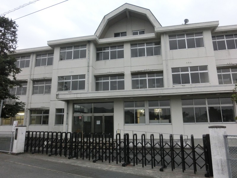 小学校　たつの市立越部小学校（小学校）まで1764m