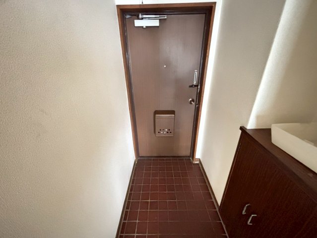 玄関　ロイヤルハイツタニ