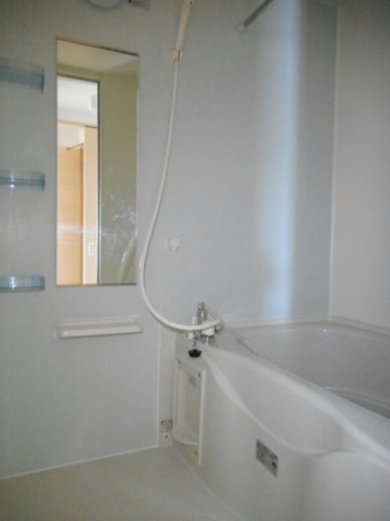 バス・シャワールーム　きれいなお風呂です