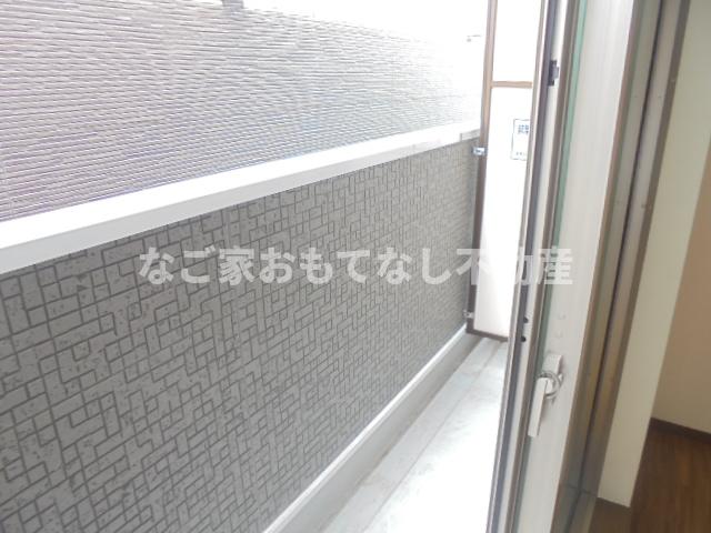 バルコニー　※写真は別号室