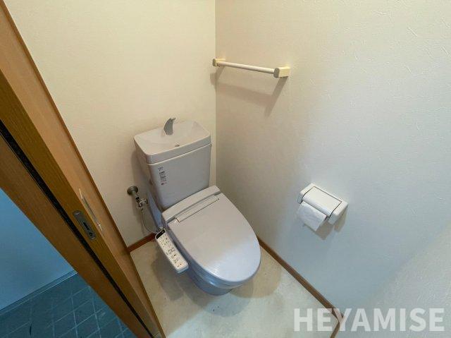 トイレ　※同間取りの別の階のお部屋の画像です※