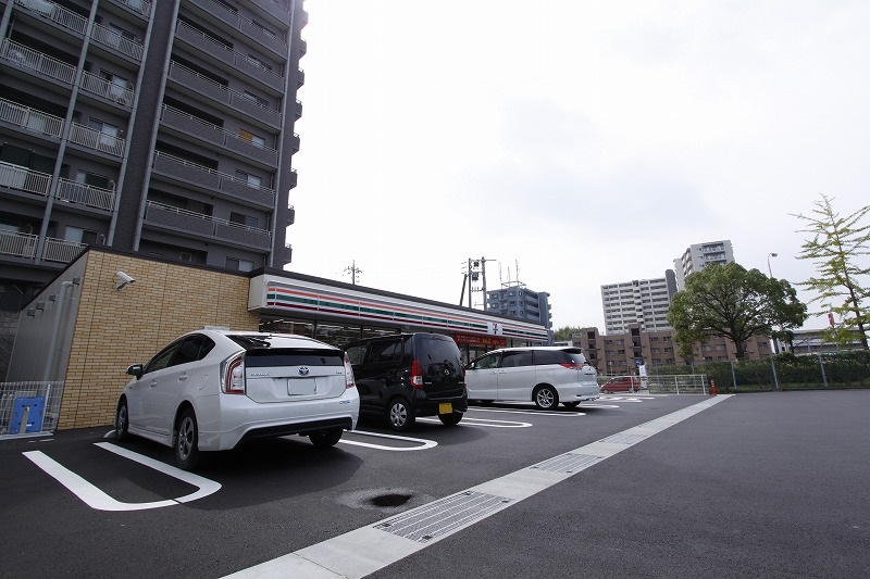 コンビニ　セブンイレブン広島井口台1丁目店（コンビニ）まで368m