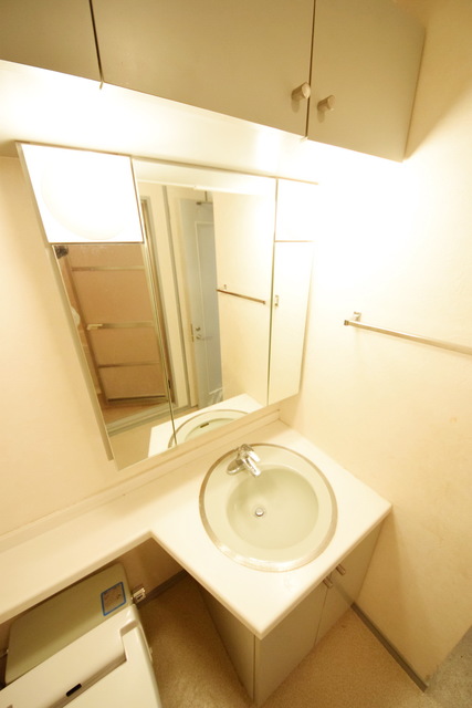 洗面設備　～ハミガキ、ハミガキ～