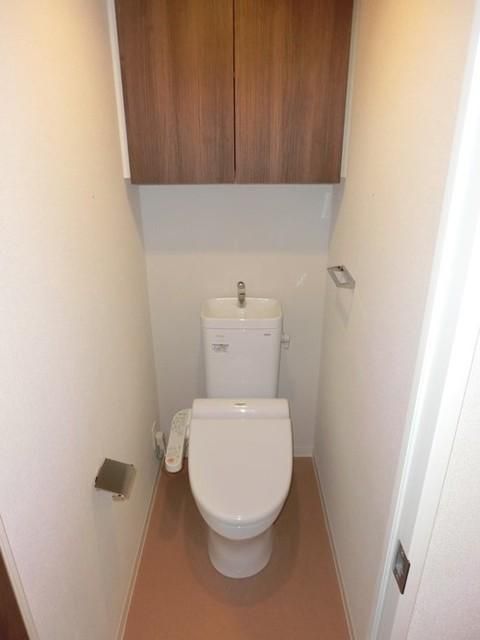 トイレ　★シャワートイレ★