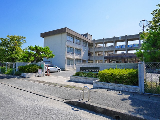 幼稚園・保育園　大和郡山市立平和幼稚園（へいわようちえん）（幼稚園・保育園）まで1409m