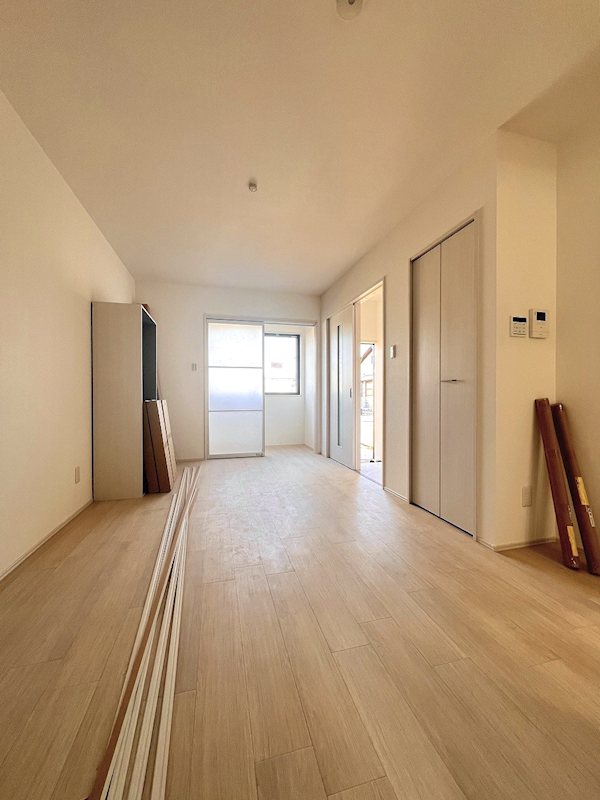 居室・リビング　お一人暮らしにおススメの広さです♪