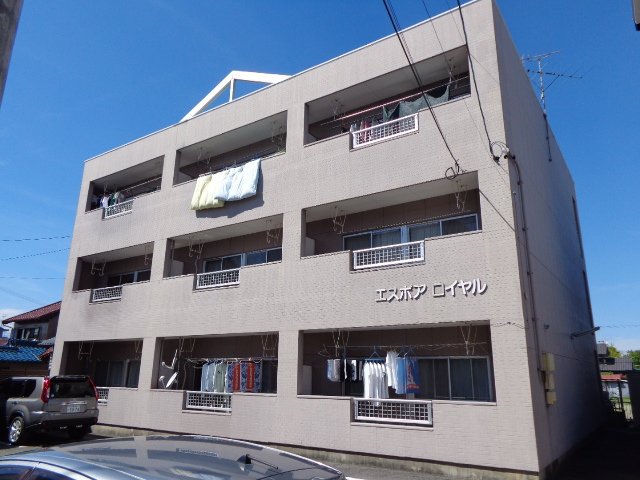 建物外観　外観写真（昼）