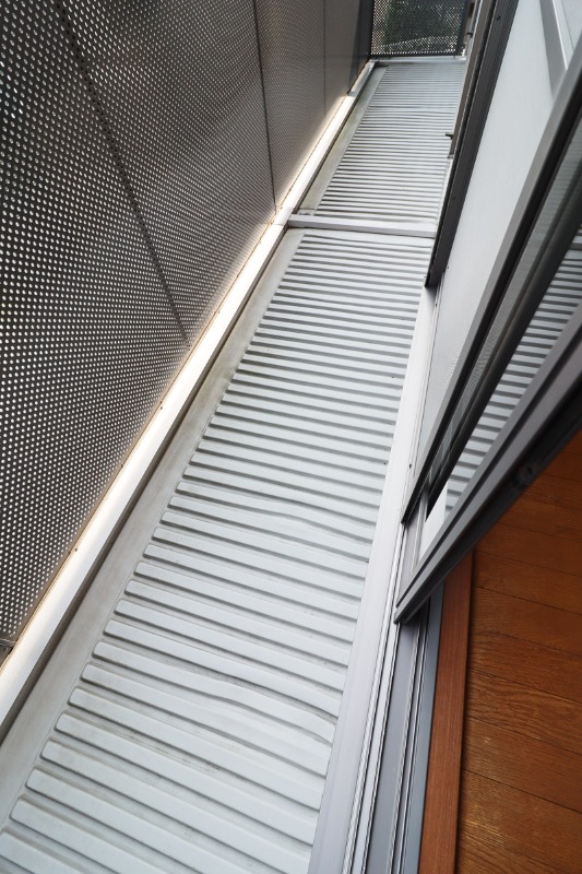 バルコニー　図面と現状に相違がある場合には現状を優先