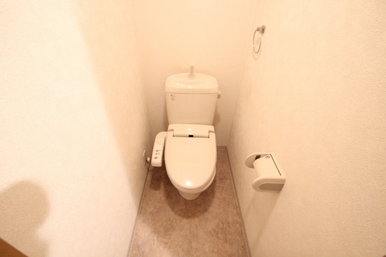 トイレ　※別部屋の写真です