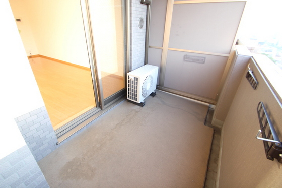 バルコニー　※別部屋の写真です