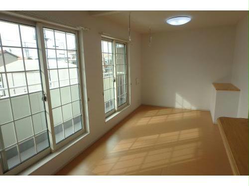 居室・リビング　別部屋